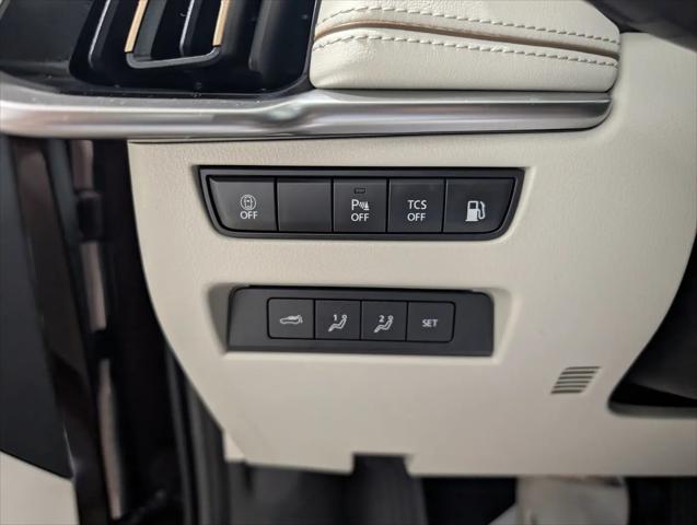 2025 Mazda X-90 Premium Plus Package