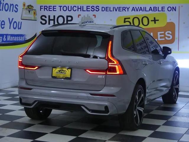 2024 Volvo XC60 Recharge T8 Ultimate Dark Theme
