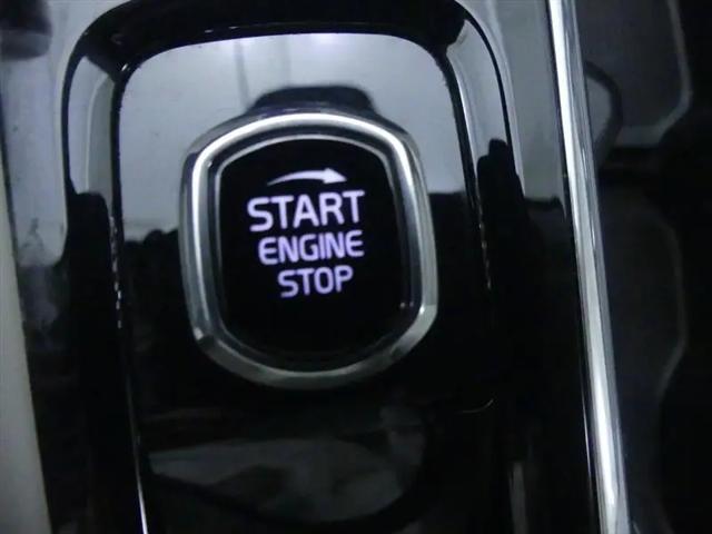 2024 Volvo XC60 Recharge T8 Ultimate Dark Theme