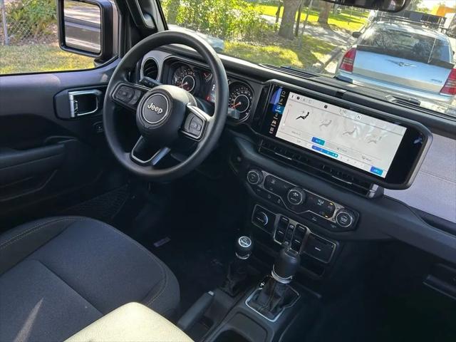 2026 Jeep Gladiator Sport