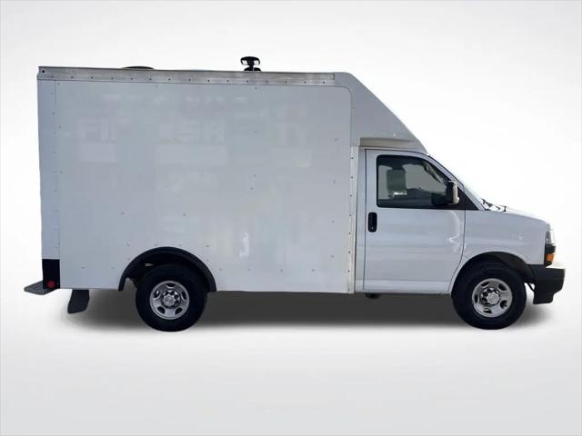 2020 Chevrolet Express Cutaway Work Van