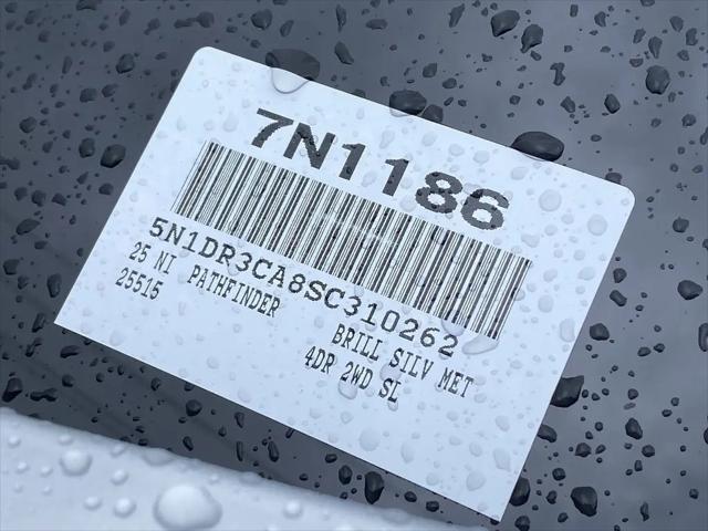 2025 Nissan Pathfinder SL FWD