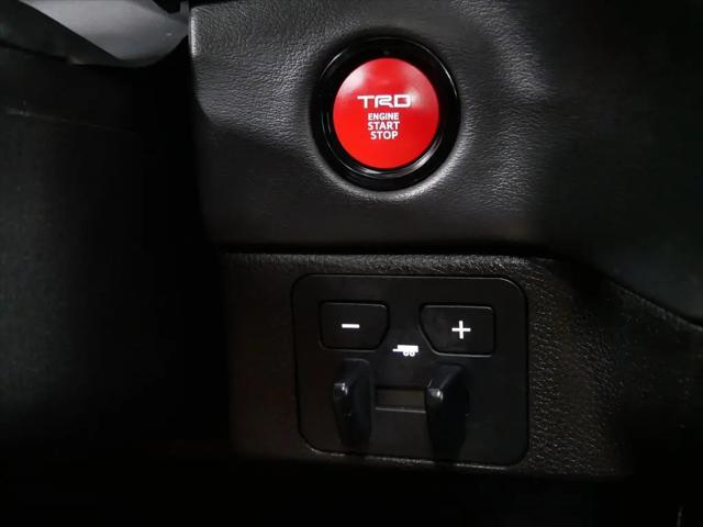 2026 Toyota Tundra Platinum CrewMax 5.5' Bed