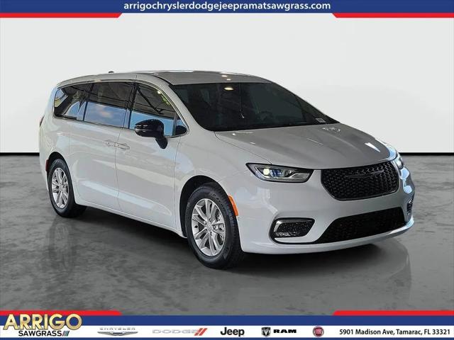 2026 Chrysler Pacifica Select for sale in Tamarac, FL