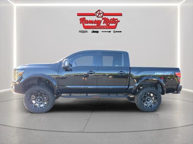 2021 Nissan Titan Crew Cab PRO-4X 4x4