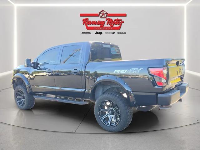 2021 Nissan Titan Crew Cab PRO-4X 4x4