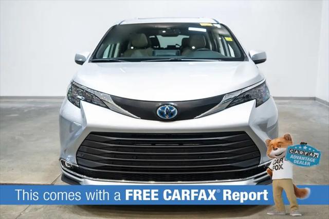 2024 Toyota Sienna XLE