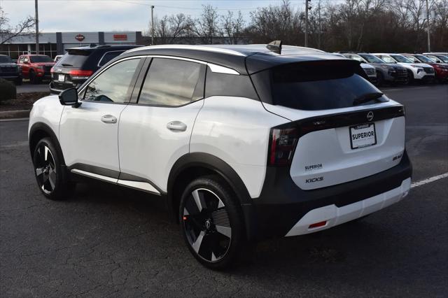 2026 Nissan Kicks SR