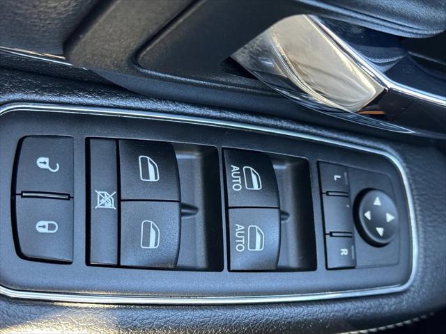 2017 Ram 1500 Sport Quad Cab 4x4 6'4" Box