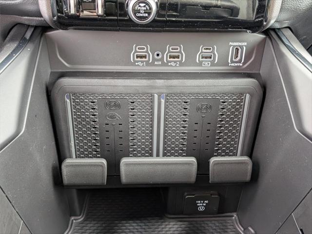 2026 Ram 1500 Laramie Crew Cab 4x4 57 Box
