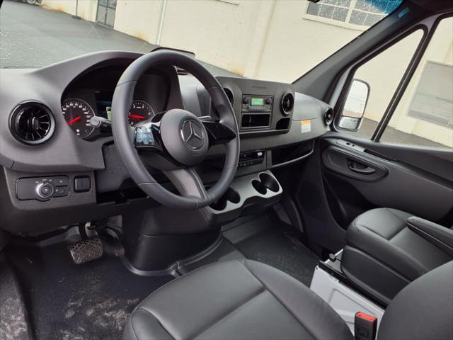 2025 Mercedes-Benz Sprinter 2500 Standard Roof 4-Cyl Diesel