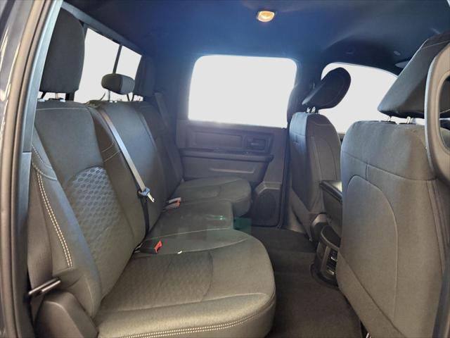 2026 Ram 2500 Black Express Crew Cab 4x4 64 Box