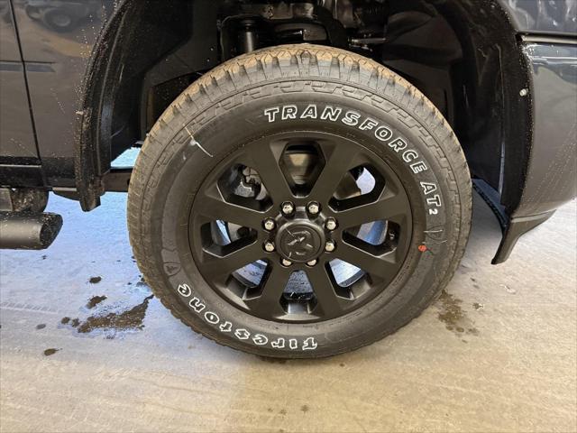 2026 Ram 2500 Black Express Crew Cab 4x4 64 Box