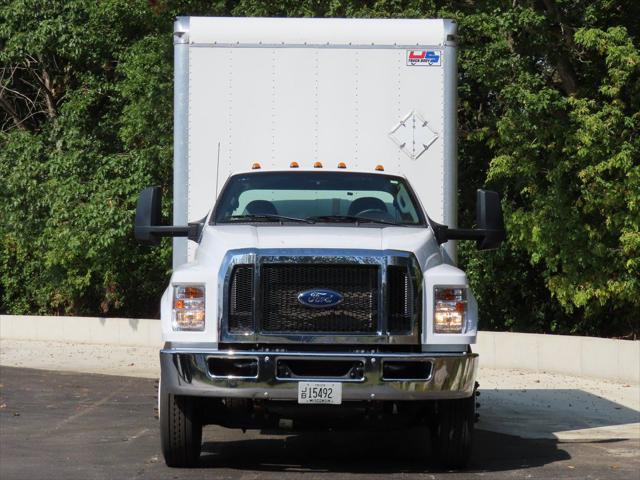 2022 Ford F-750 Base