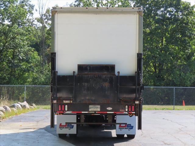 2022 Ford F-750 Base