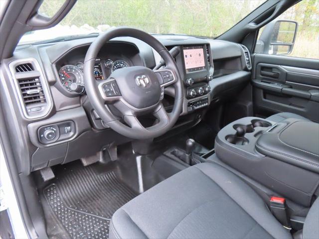 2024 Ram 3500 Tradesman/SLT