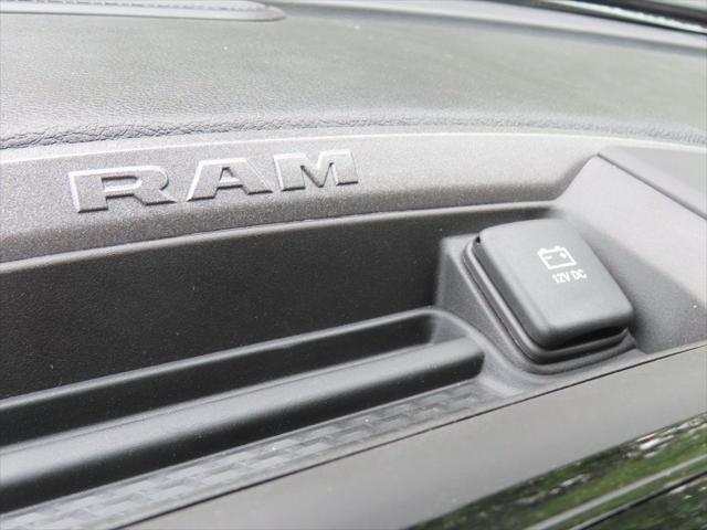 2026 Ram 3500 Tradesman Regular Cab 4x4 8' Box