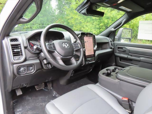 2026 Ram 3500 Tradesman Regular Cab 4x4 8' Box
