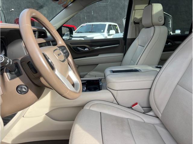 2023 GMC Yukon 4WD Denali