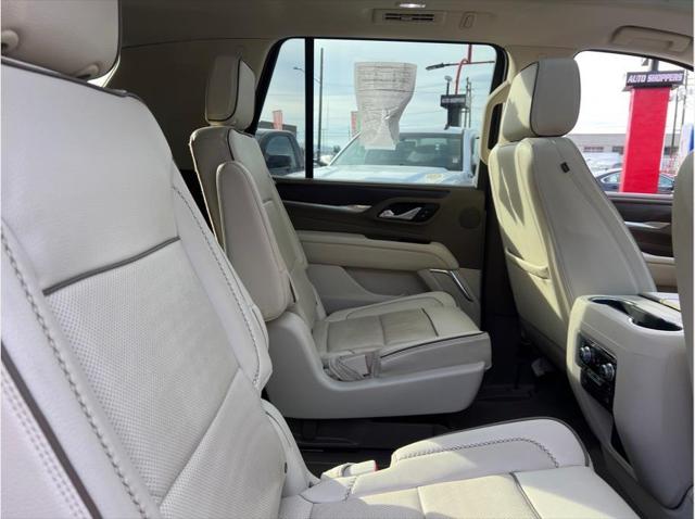 2023 GMC Yukon 4WD Denali