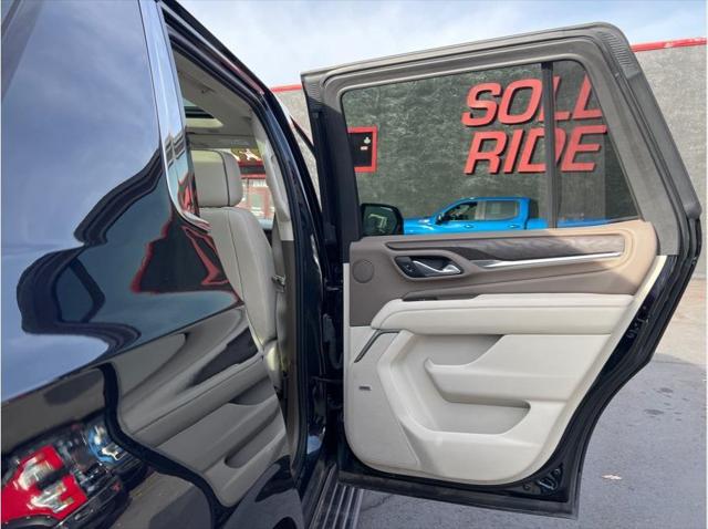 2023 GMC Yukon 4WD Denali