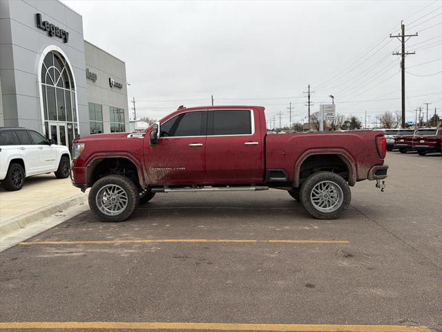 2020 GMC Sierra 2500HD 4WD Crew Cab Standard Bed Denali
