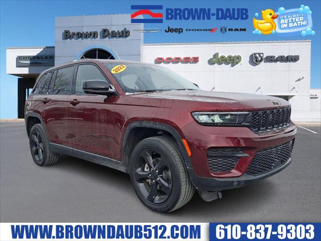 2022 Jeep Grand Cherokee Altitude 4x4 2022 Jeep Grand Cherokee Altitude 4x4