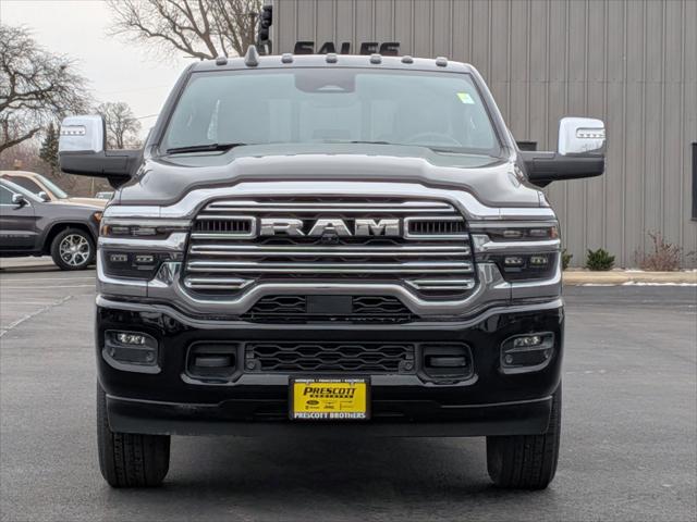 2025 RAM 3500 Laramie Crew Cab 4x4 64 Box