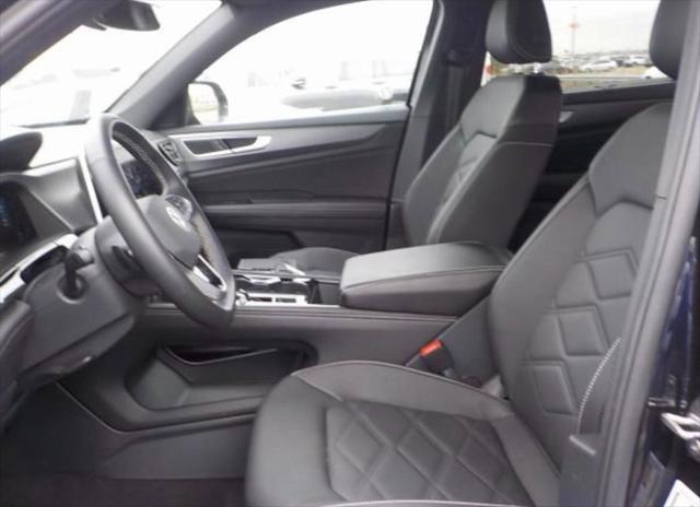 2025 Volkswagen Atlas Cross Sport 2.0T SE w/Technology