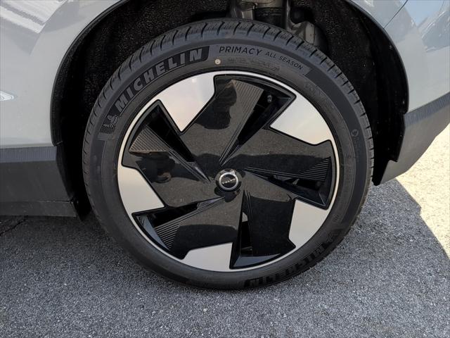 2026 Volvo EX30 Plus Twin Motor Performance, Fully electric