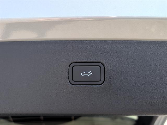 2026 Volvo EX30 Plus Twin Motor Performance, Fully electric