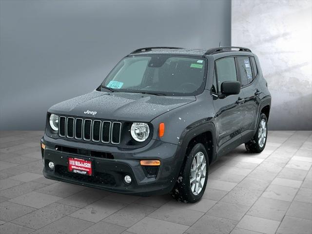 2022 Jeep Renegade Latitude 4x4 2022 Jeep Renegade Latitude 4x4