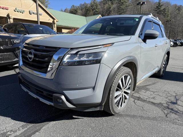 2022 Nissan Pathfinder Platinum 4WD