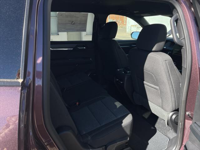2026 GMC Acadia Elevation FWD