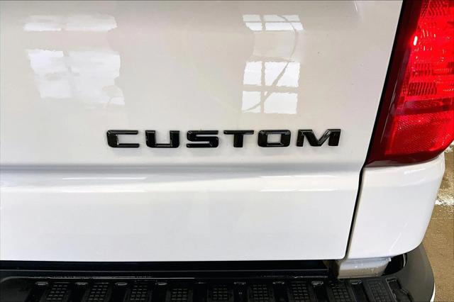 2023 Chevrolet Silverado 1500 Custom