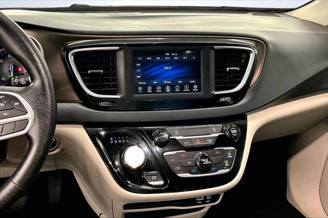 2020 Chrysler Voyager LXI