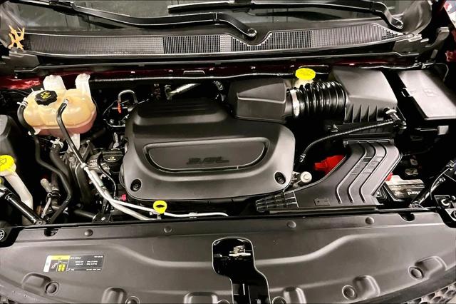 2020 Chrysler Voyager LXI