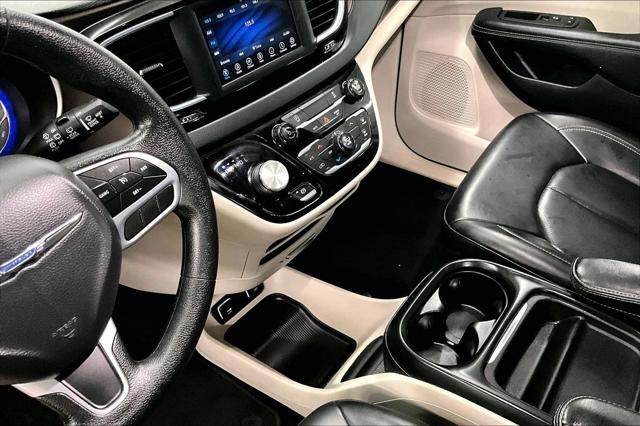 2020 Chrysler Voyager LXI