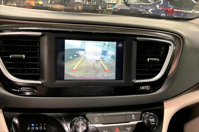 2020 Chrysler Voyager LXI
