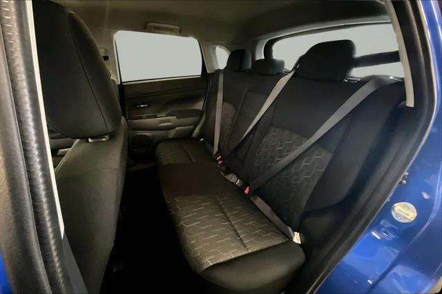 2025 Mitsubishi Outlander Sport 2.0 LE