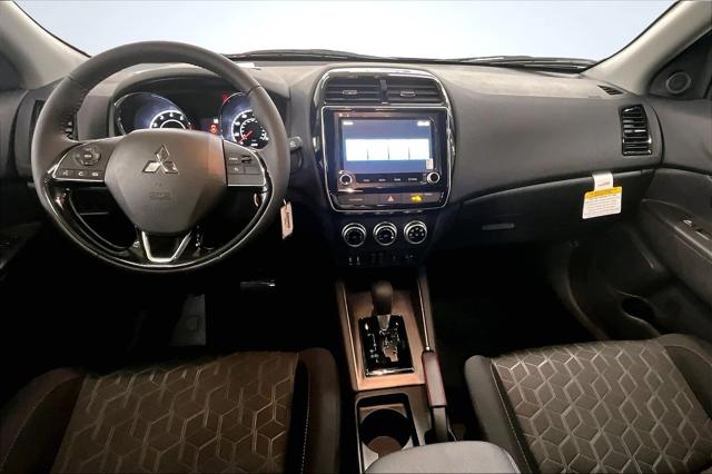 2025 Mitsubishi Outlander Sport 2.0 LE