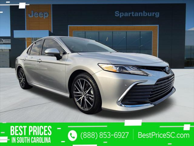 2022 Toyota Camry XLE Hybrid