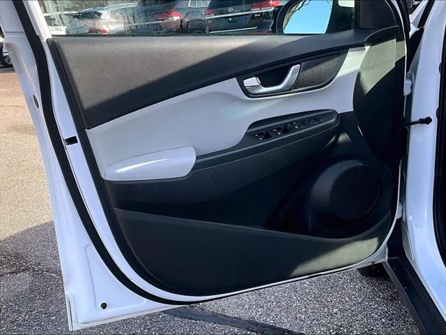 2023 Hyundai Kona EV SE