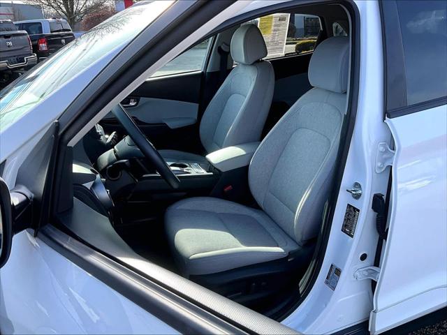 2023 Hyundai Kona EV SE