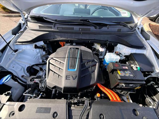 2023 Hyundai Kona EV SE