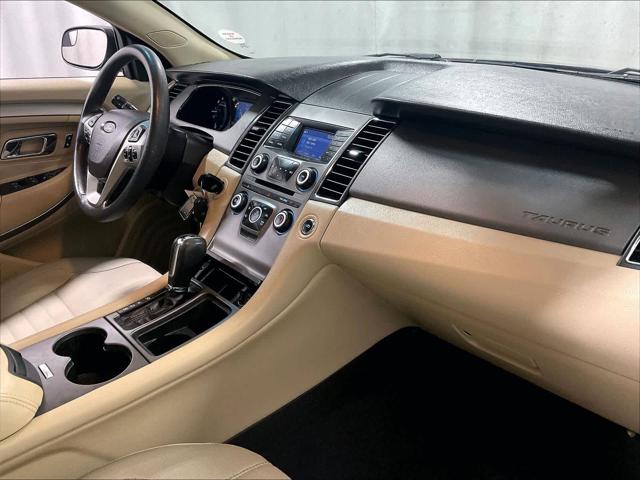 2019 Ford Taurus SE