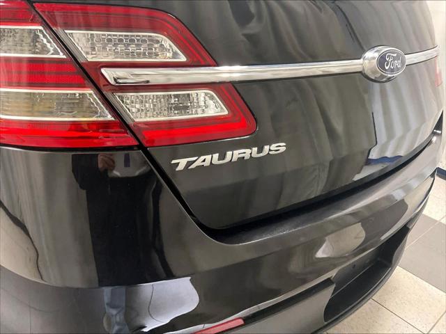 2019 Ford Taurus SE
