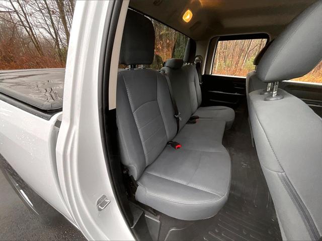2018 Ram 1500 Express Quad Cab 4x4 64 Box