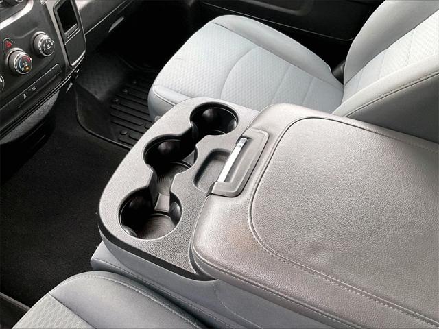 2018 Ram 1500 Express Quad Cab 4x4 64 Box