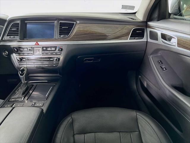 2015 Hyundai Genesis 3.8